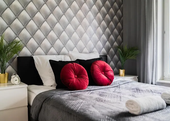 New Old Town - 3 - 7 People - Parking Place - Kosciuszki Street Wrocław